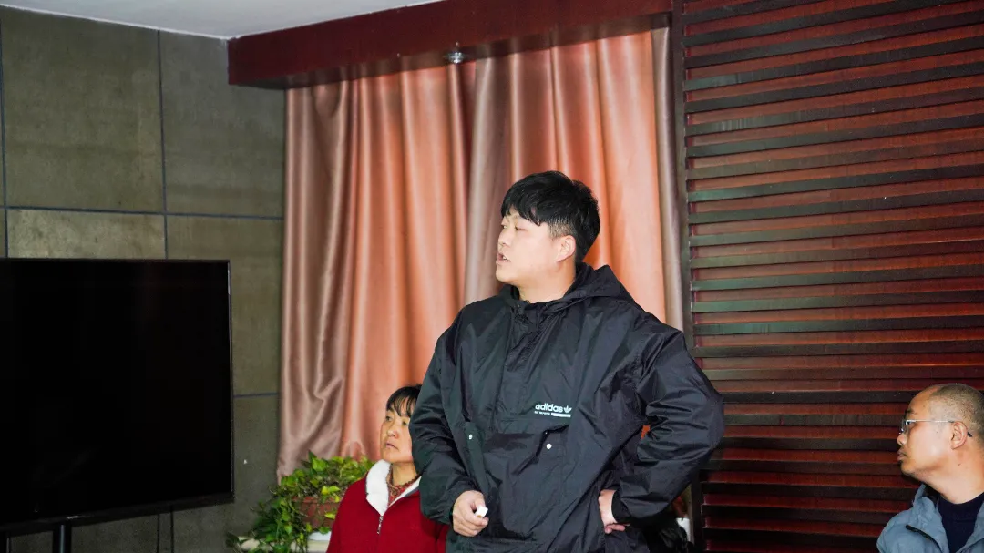 六大茶山2021年終述職圓滿完成，共迎百年榮耀·雙十加冕的2022年